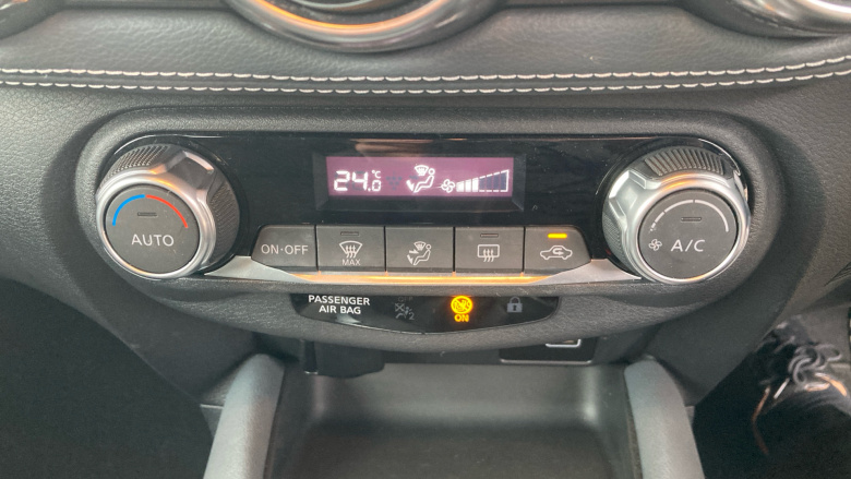 Nissan Juke 1.0 DiG-T 114 N-Connecta 5dr Petrol Hatchback